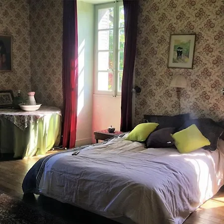 Charmante A Avec Piscine Privee 빌라 Berrias-et-Casteljau