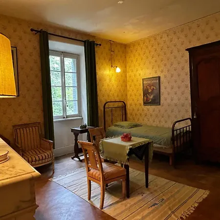 Charmante A Avec Piscine Privee